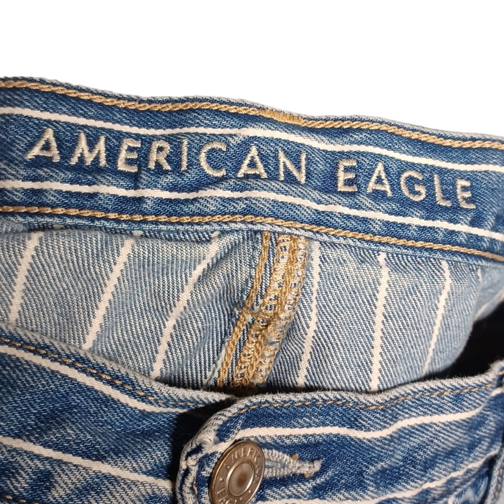 AEO AMERICAN EAGLE Mom Jean White Stripe Print Boho Blue Jeans 16 - Picture 3 of 9
